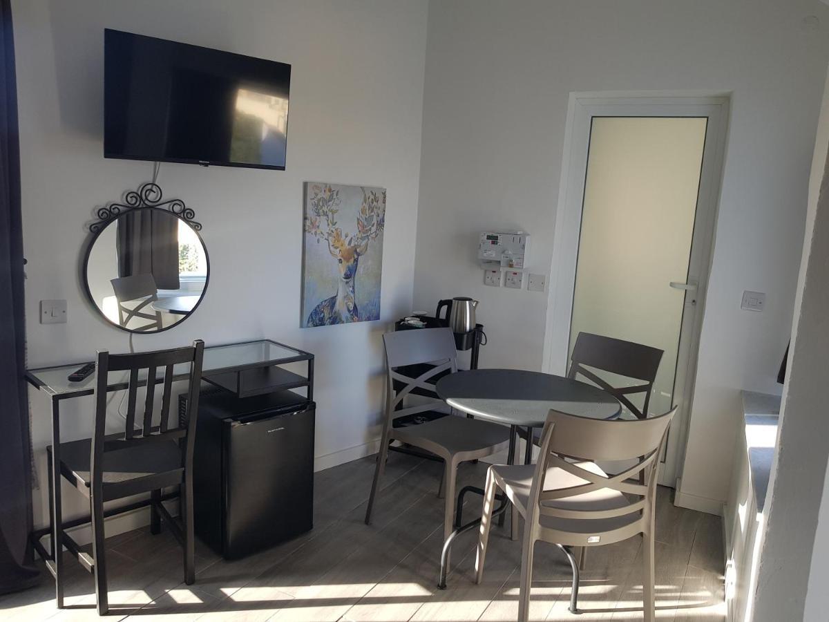 Nadar Accommodation Nadur Exteriör bild
